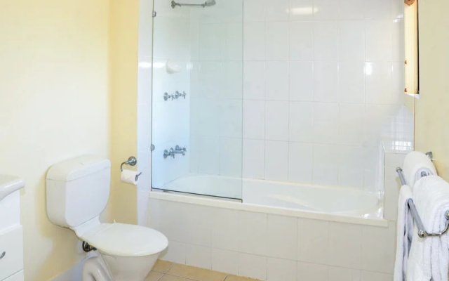 Comfort Inn & Suites Arlia Sands