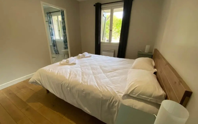 Luxurious Villa With Terrace in the Rural Chalais