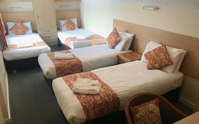 Kings Langley Hotel