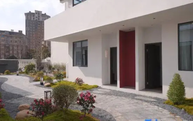 Yixi Cishe Homestay (Taoxichuan Cultural and Creative Block, Jingdezhen)