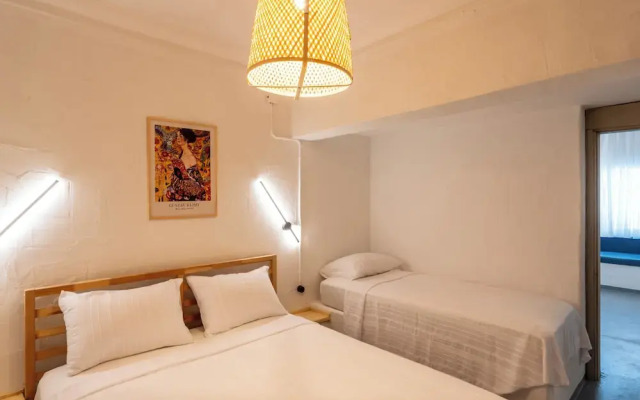 MİLOZROOMS