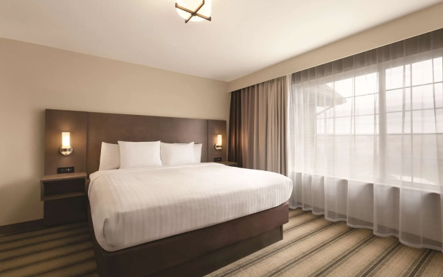 Country Inn & Suites by Radisson, Billings, MT