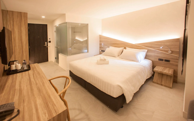 We Terminal Hotel