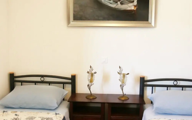 Picturesque Holiday Home in Bra? With Swimming Pool