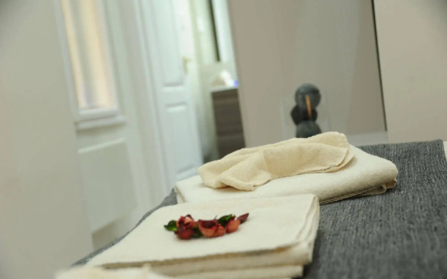 Budapest Easy Flats- Operetta Lux Apartment