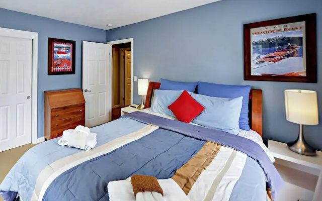 474 Capri Dr Home