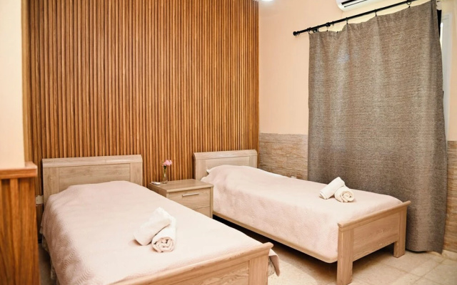 Kritos Apartments With Two Bedrooms