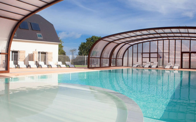 Neat Apartment Between Deauville and Cabourg