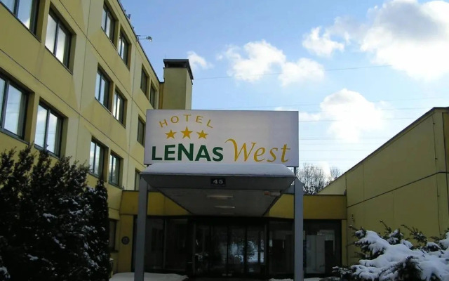 Hotel Lenas West