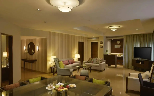 Grand Mercure Vadodara Surya Palace Hotel