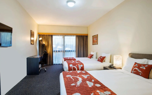 Mercure Kakadu Crocodile Hotel