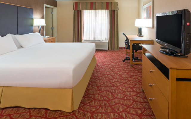 Holiday Inn Express Grants Pass by IHG