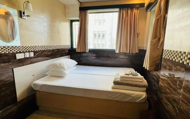 168 Youth Hostel