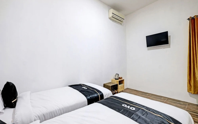 Capital O 92963 Global House Syariah