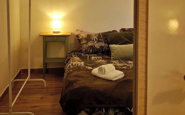 Spacious 2BR Maisonette -Private Terrace