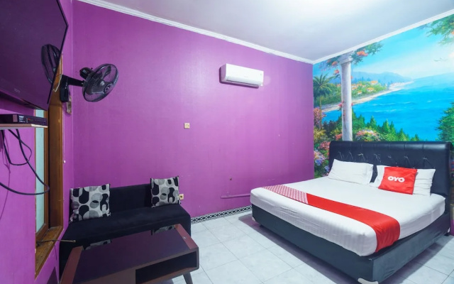 OYO 93134 Hotel Radom Near Kinderfield School
