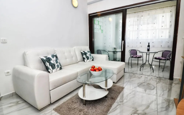Apartment Bozac