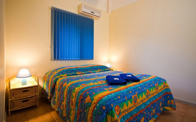 Osprey Holiday Village Unit 102