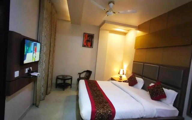 Hotel Ozas Grand
