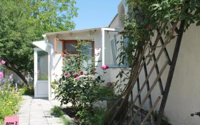 Guest House on Severnaya 78