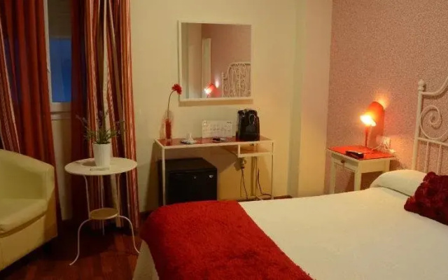 Hostal Paris