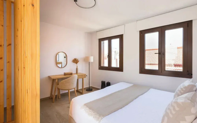 Old Town Charm-Cozy 2BR with Rooftop