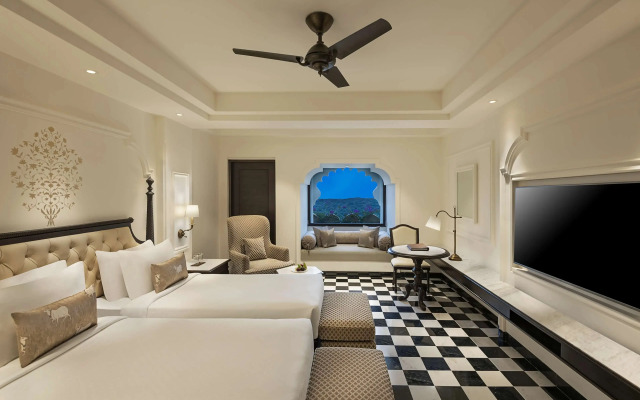 Aurika, Udaipur - Luxury by Lemon Tree Hotels