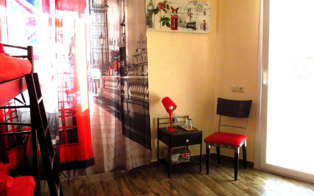 Nomads Rooms