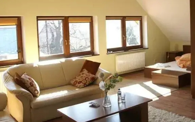 Hotel Koniuszy
