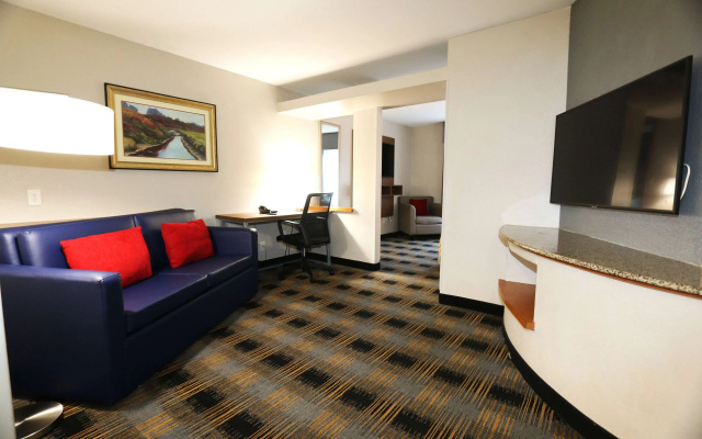 Baymont by Wyndham Lithia Springs Atlanta