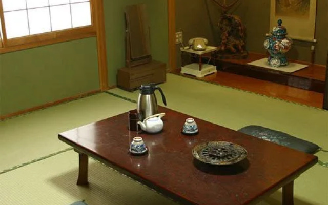 Sanukiya Ryokan