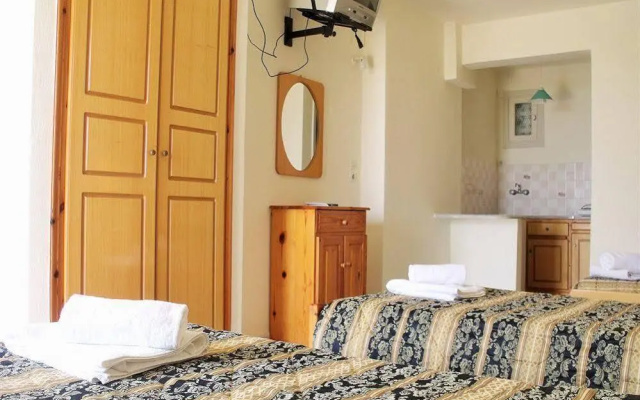 Konstantis Aparthotel