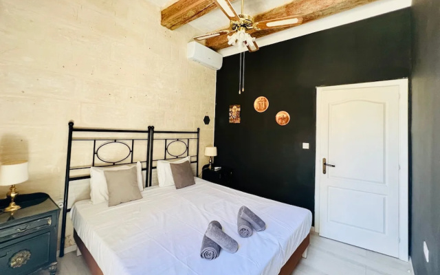 Bright Loft in Center • Near Grand Master Palace