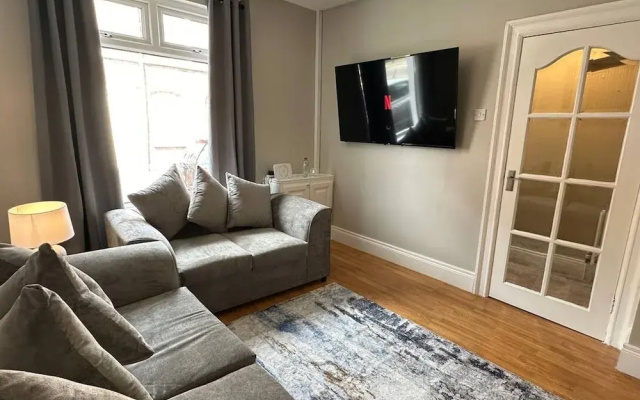 2br Ormeau Central in Belfast