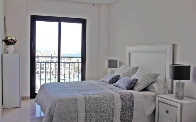 Apartment Marina Real port and sea view