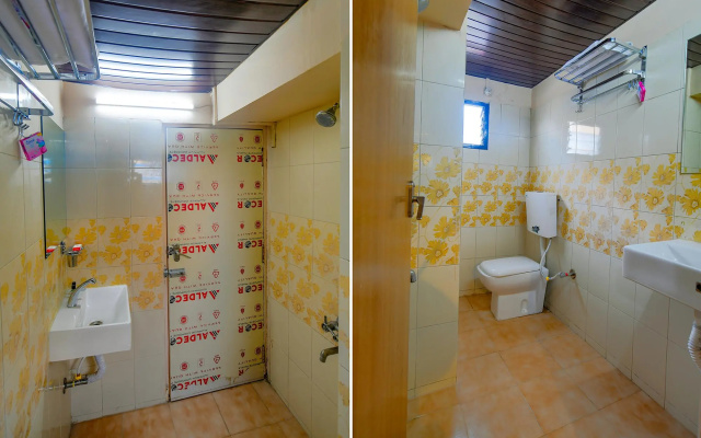 Fabhotel Pishori