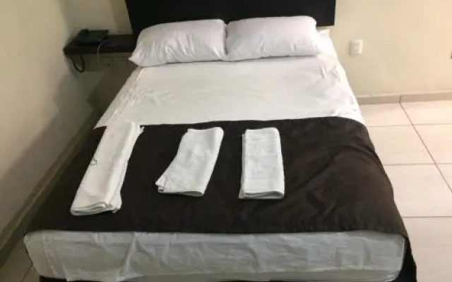 Hostal Home Guadalajara