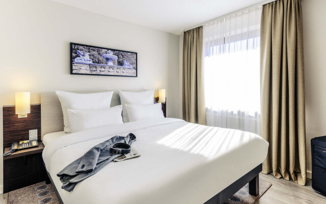 Отель Mercure Orbis München Süd Германия, Мюнхен - 2 отзыва об отеле, цены и фото номеров - забронировать отель Mercure Orbis München Süd онлайн вид на фасад