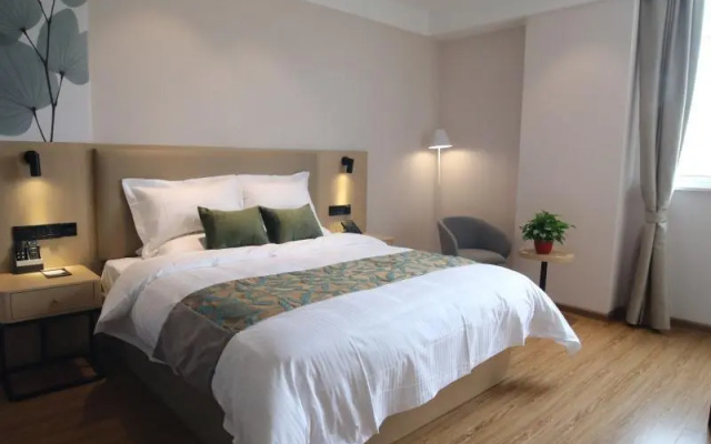 Greentree Inn Danyang Wuyue Plaza Railway Station
