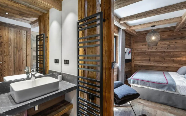Chalet Val-d'Isère, 5 pièces, 10 personnes - FR-1-567-34