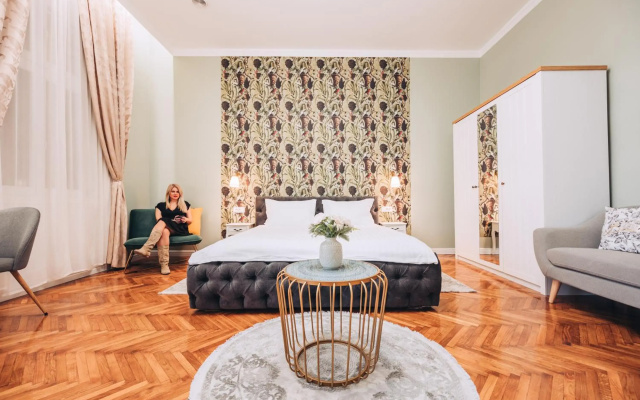 Central Park Rooms