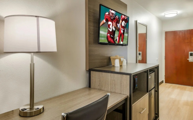 Motel 6 Savannah