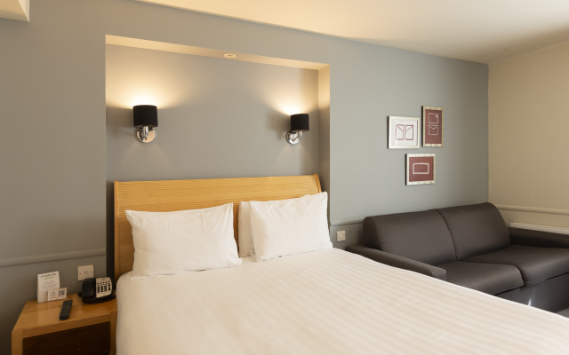 Holiday Inn Brentwood M25, Jct. 28 by IHG