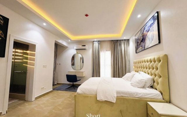 Short Stays By CW