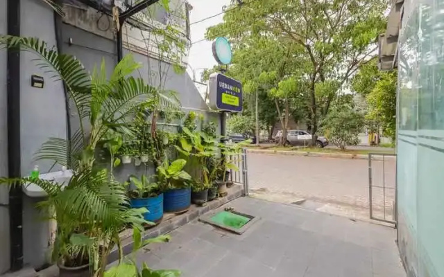 Urbanview Hotel Syariah Near Gelora Delta Sidoarjo