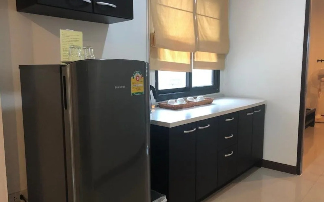 Suporn Lakeview Service APT & Homestay