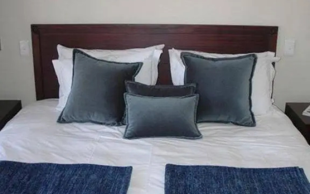 Saints Guest Lodge