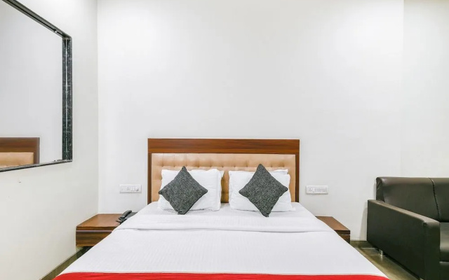 OYO 7057 Global Inn