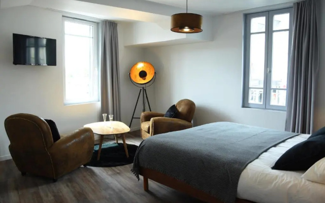 Une Nuit Sur Le Pont 1 (Adults Only)