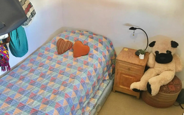 Habitacion privada 1 persona, solo mujeres - San Telmo